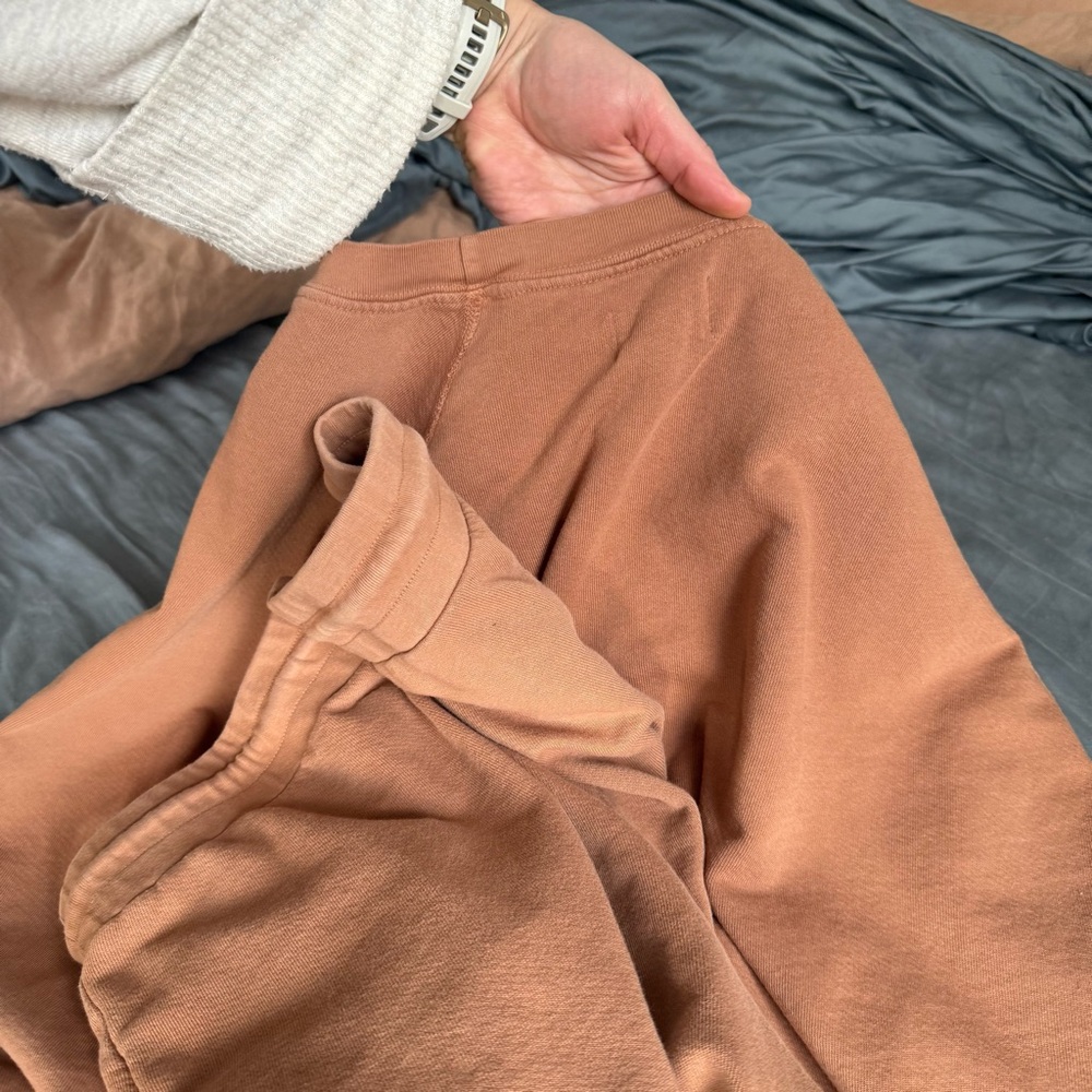 MATE The Label SET: organic terry raglan sweatshirt & jogger sweatpants, Sedona - Picture 12 of 12